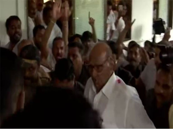 NCP Chief Sharad Pawar arrives at Yashwantrao Chavan Centre (Photo/ANI)