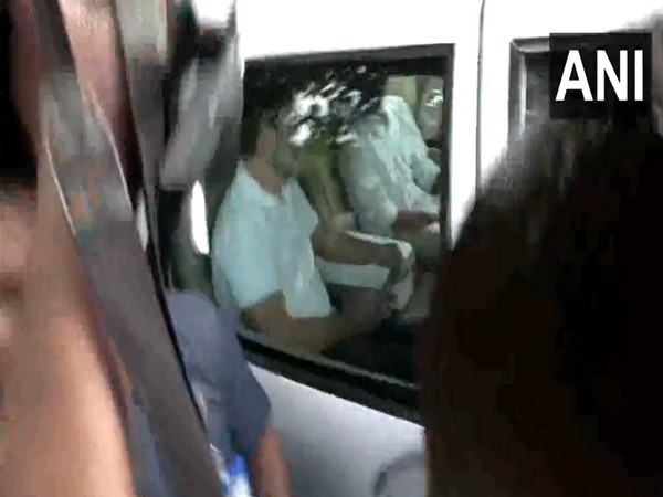 Congress leader Rahul Gandhi arrives in NCP supremo Sharad Pawar. (Photo/ANI)
