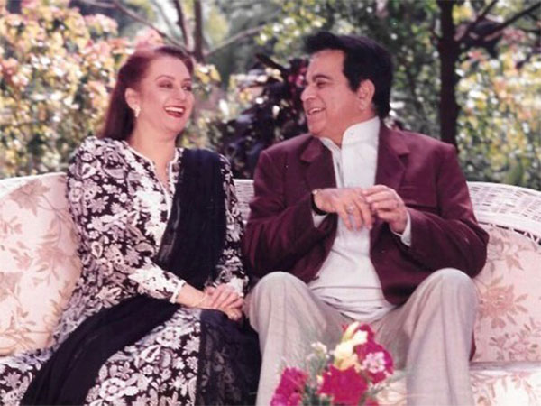 Saira Banu, Dilip Kumar (Image Source: Instagram)