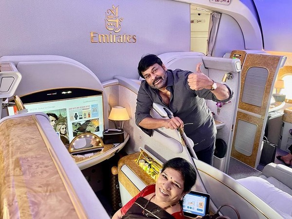 Chiranjeevi with wife Surekha (Image source: Instagram)