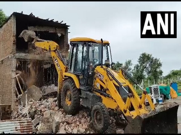 Illegal structure being demolished (Photo/ANI)