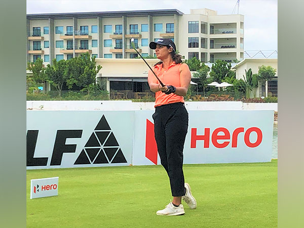 Neha Tripathi in action during 10th leg of Women's Pro Golf Tour (Image: WGAI)