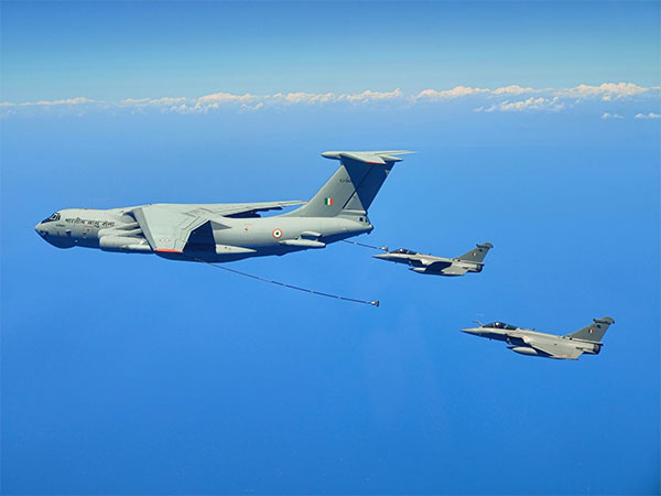 IAF Rafale fighter jets, Two C-17 Globemasters (Image/IAF)
