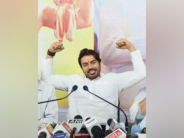 Vikram Mastal during addressing media persons in Bhopal (Photo/ANI) 