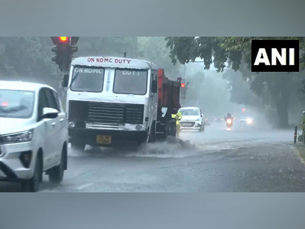 Early-morning downpours caused inconvenience to commuters in Delhi on Sunday. (Photo/ANI)