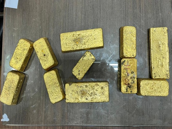 Operation Goldmine: DRI seizes 48 kg of Gold Paste at Surat International Airport (Photo Source: DRI)