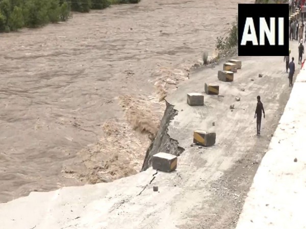 Road washed away in Ramban (Photo/ANI)