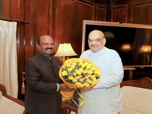 West Bengal Governor CV Ananda Bose meets Union Home Minister Amit Shah (Photo/ANI)