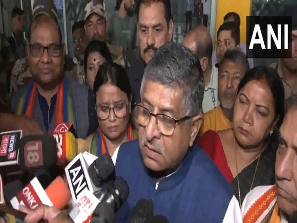 BJP MP Ravi Shankar Prasad arrives in Kolkata (Photo/ANI)