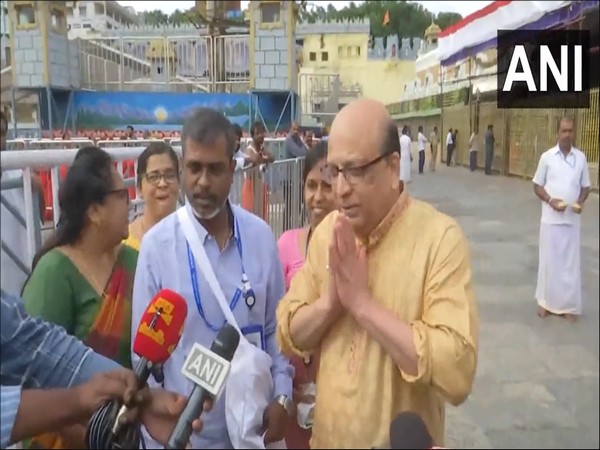 ISRO team visit Tirupathi temple in Andhra Pradesh. (Photo/ANI)