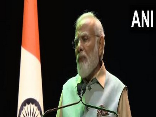 PM Narendra Modi addresses Indian community in Paris (Photo/ANI)
