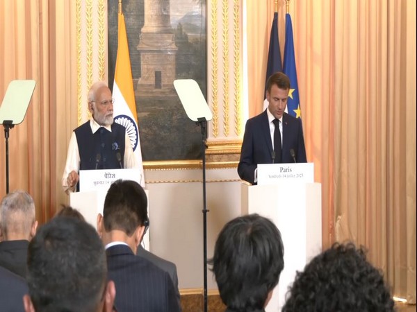 PM Narendra Modi and French President Emmanuel Macron issuing joint statement at Elysee Palace in Paris on Friday (Photo/ANI)