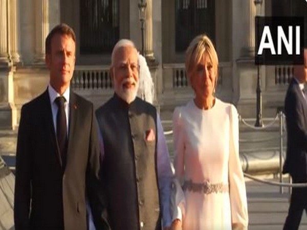 French President Emmanuel Macron, Prime Minister Narendra Modi, French First Lady Brigitte Macron (Photo/ANI)