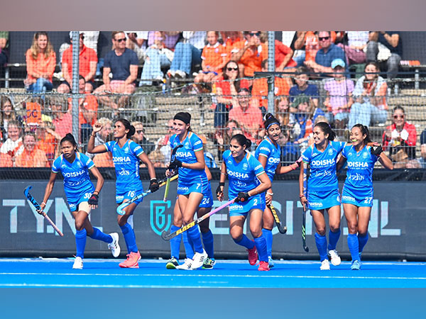 Indian women's hockey team (Image: HI)