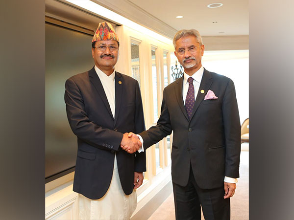 Jaishankar with his Nepali counterpart Narayan Prakash Saud (Image Credit: Twitter/@DrSJaishankar)