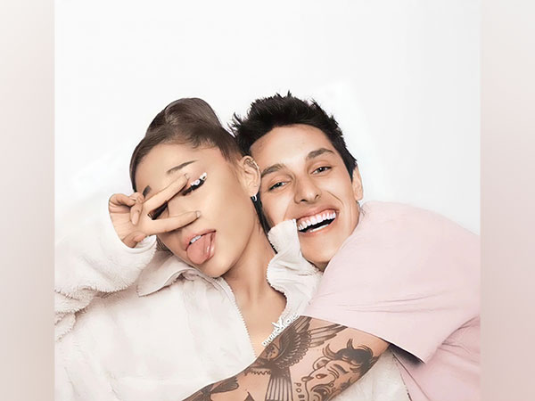 Ariana Grande and Dalton Gomez (Image Source: Twitter)