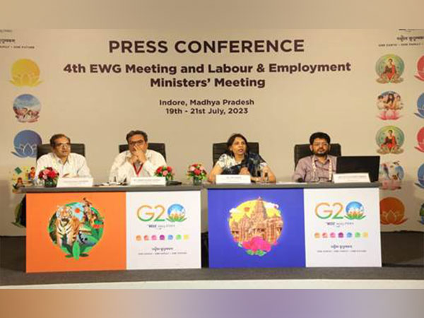 Arti Ahuja, Secretary, Ministry of Labour and Employment adressing a press conference. (Photo/ANI)
