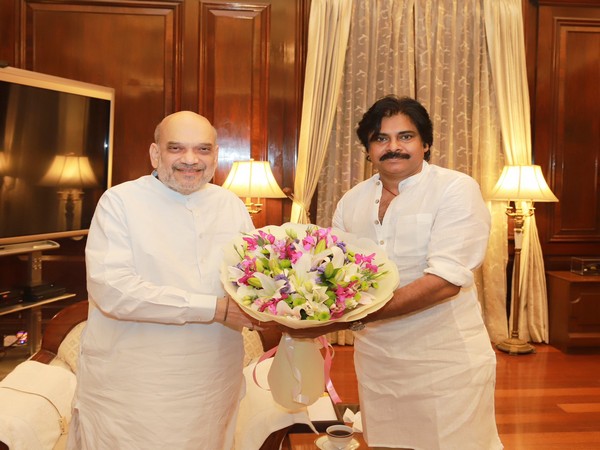 Union Home Minister Amit Shah with actor turned politician Pawan Kalyan (Photo/Twitter:@AmitShah)