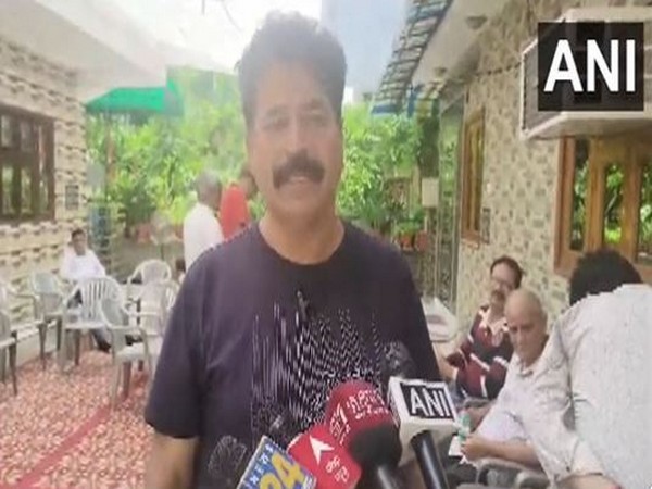 Mahesh Kumar, father of Saksham who died of electrocution (Photo/ANI)