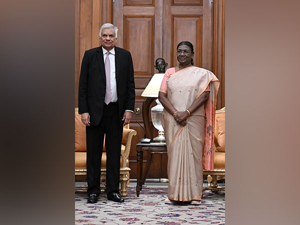 Sri Lankan President Ranil Wickremesinghe, President Droupadi Murmu (Photo/ANI)