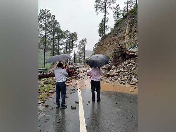 Yamunotri National Highway blocked due to falling debris on Saturday. (Photo/ANI)
