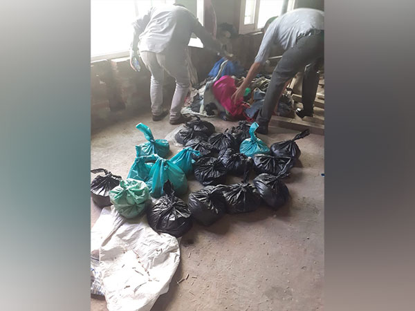 Anti-Narcotics Task Force recovers huge quantity of poppy straw in Jammu and Kashmir. (Photo/ANI)