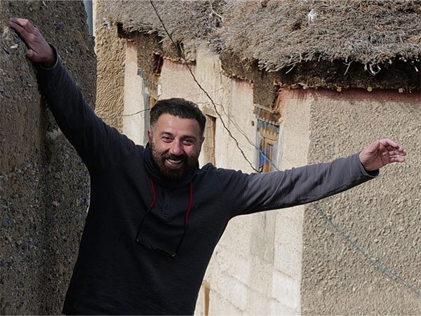 Sunny Deol (Image Source: Instagram)