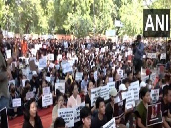 UNAU students forum organised a protest at Delhi's Jantar Mantar (Photo/ANI)
