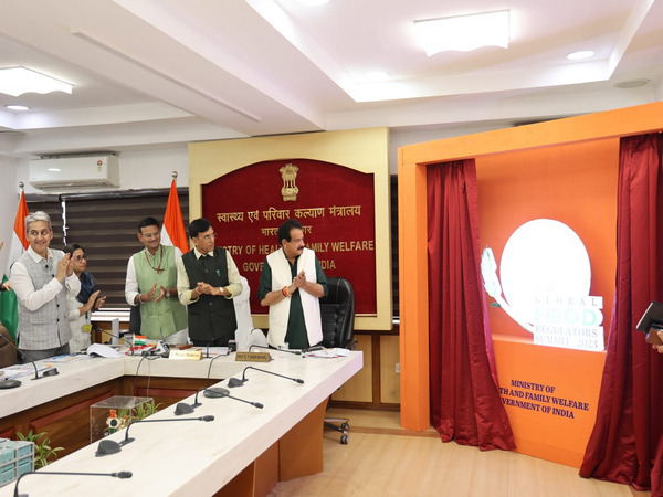 Global Food Regulators Summit 2023 shows new direction for transforming global food regulatory landscape (Photo Credit: Twitter/@mansukhmandviya)