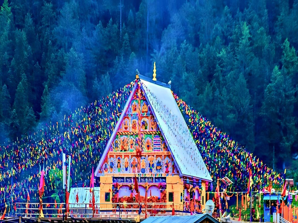 Jammu govt invites devotees to Machail Mata Yatra 2023 amidst scenic Himalayan Range (Photo/ANI)