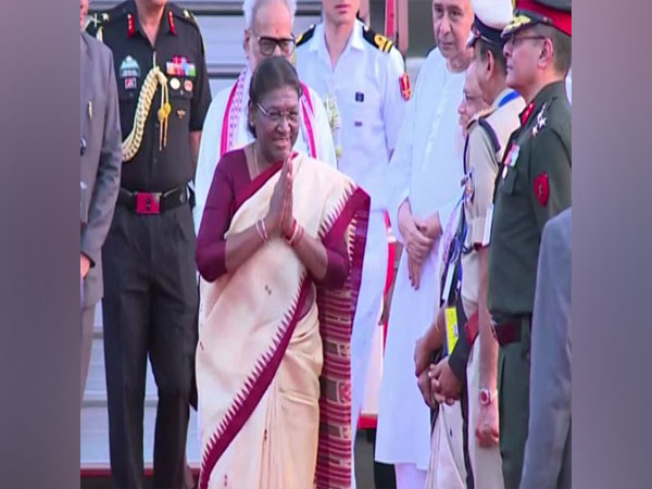 President Murmu arrives in Bhubaneswar (Photo/ANI)