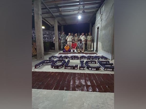 Nagaon police apprehend three persons in connection with contraband drugs. (Photo/ANI)