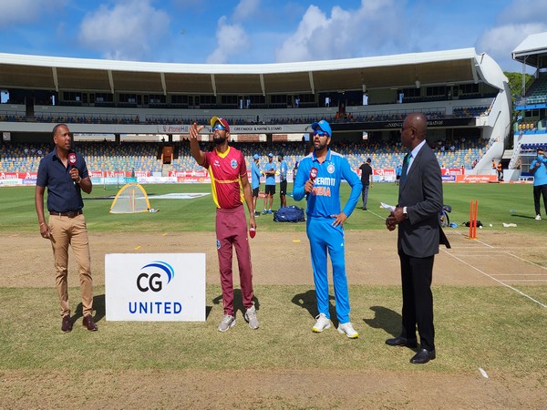Shai Hope and Rohit Sharma during toss (Photo: Twitter/BCCI)