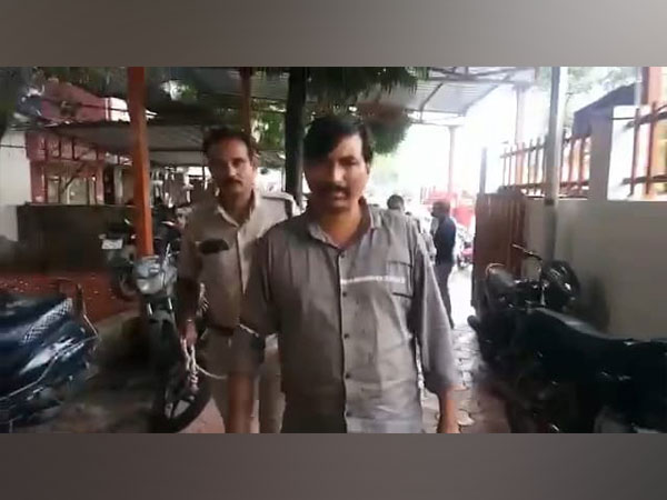 Accused in police custody (Photo/ANI)