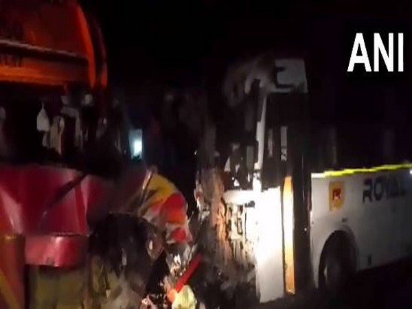 Two buses collide in Maharashtra's Buldhana (Image/ANI)