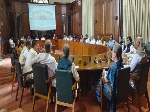 Oppn MPs briefing floor leaders of INDIA parties (Photo/ANI)