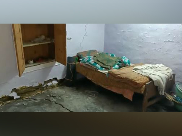 Houses in HP's Rampur develop cracks following incessant rainfall (Photo/ANI)