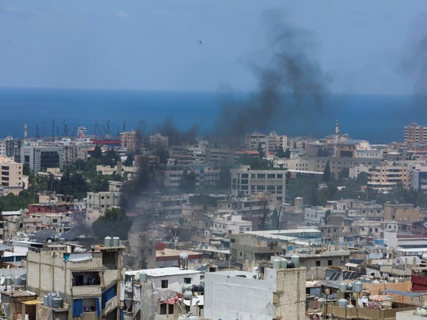 Smoke rises from Ain el-Hilweh Palestinian refugee camp during Palestinian faction clashes, in Sidon, Lebanon July 31, 2023.