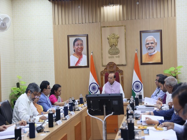 Lieutenant Governor of Delhi VK Saxena chairs 13th meeting of the Court of GGSIPU. (Photo: Twitter @LtGovDelhi)