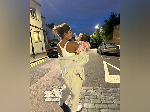 Priyanaka Chopra with Malti Marie (Image Source: Instagram)