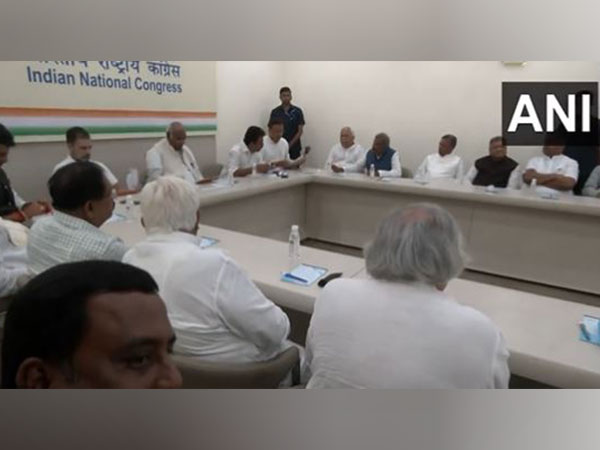 Congress central leadership meets Karnataka leaders(Photo/ANI)