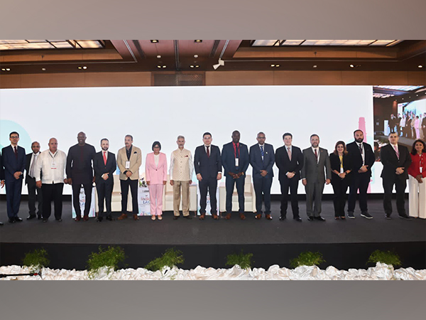 External Affairs Minister S Jaishankar addresses the 9th CII India - LAC Conclave (Photo Credit: Twitter/@DrSJaishankar)