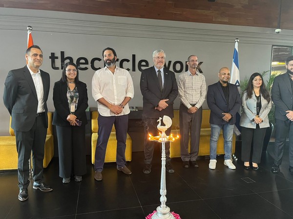 An MoU between the Ambassador of Israel in India, Naor Gilon and founder of Hunch Ventures and The Circle, Karanpal Singh was inked. (Photo/ANI)