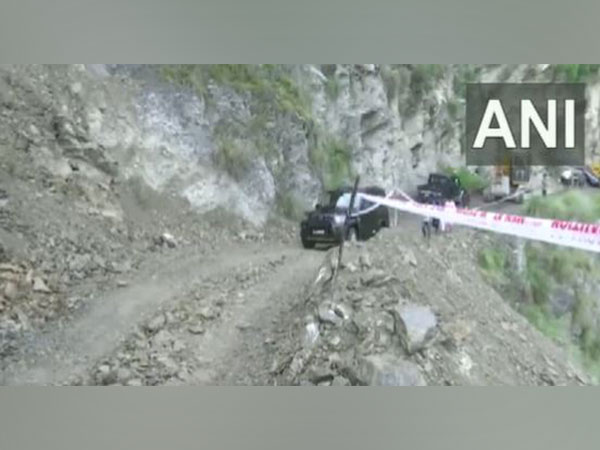 BRO reconnects breach on the Budhal-Mahore-Gul Road (Image/ANI)