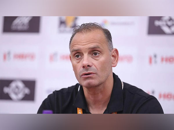 Punjab FC head coach Staikos Vergetis (Photo: ISL Media)