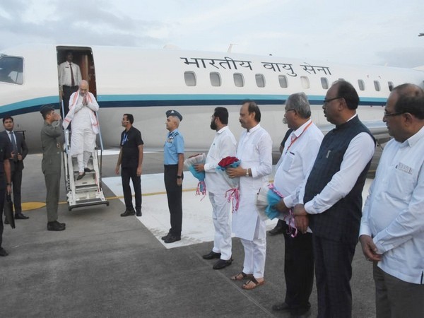 Union Minister Amit Shah arrives in Pune (Photo/ANI)