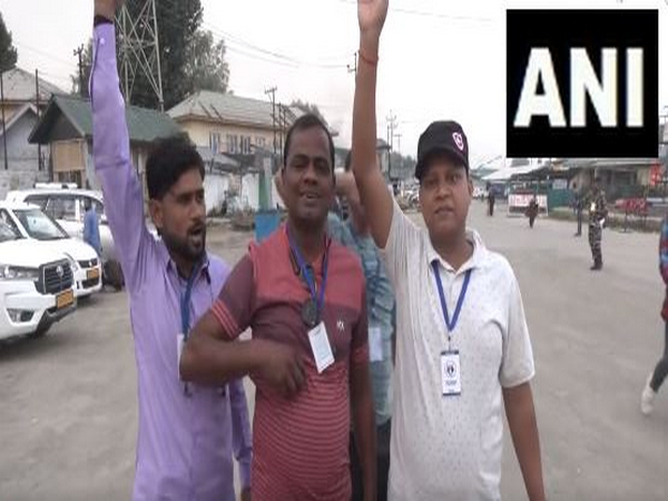 Visuals of the pilgrims from the spot (Photo/ANI)