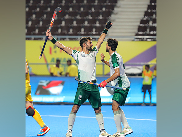 Pakistan team celebrating. (Photo- Hockey India Twitter)