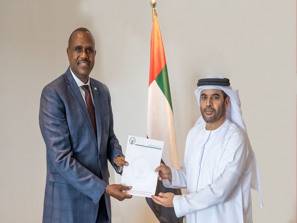  MoFA of UAE receives credentials copy from new Ambassador of Rwanda (Imnage Credit: WAM)