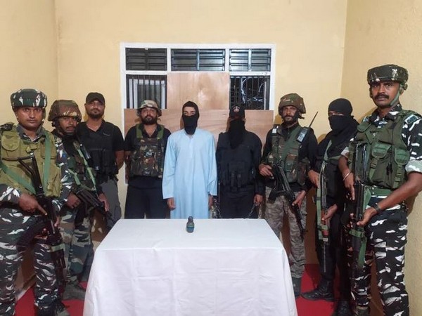 A lashkar terror associate arrested Bandipora police (Photo credit/ Bandipora police)